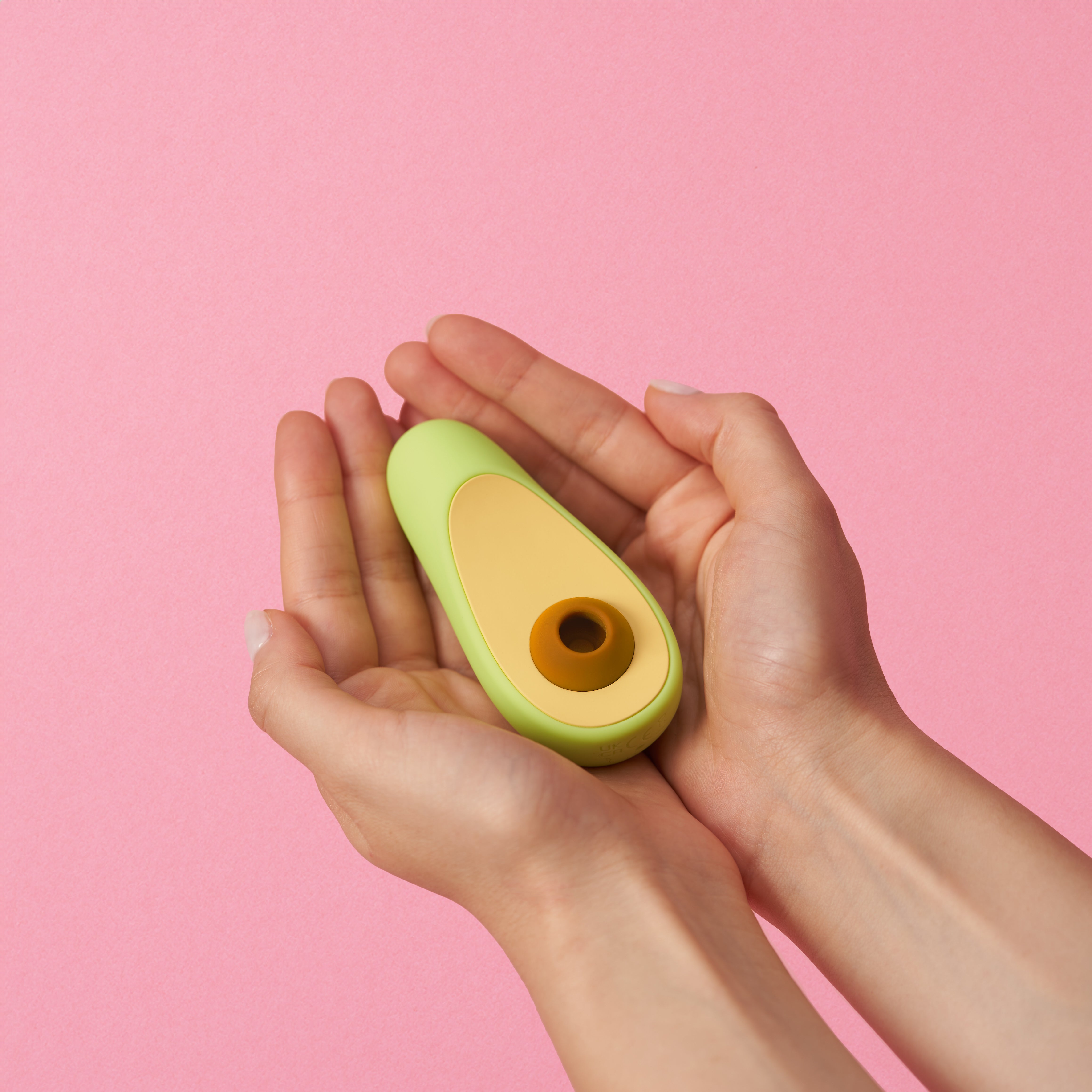 Avocado Vibrator – In der Hand